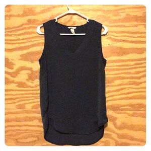 Simple sleeveless blouse